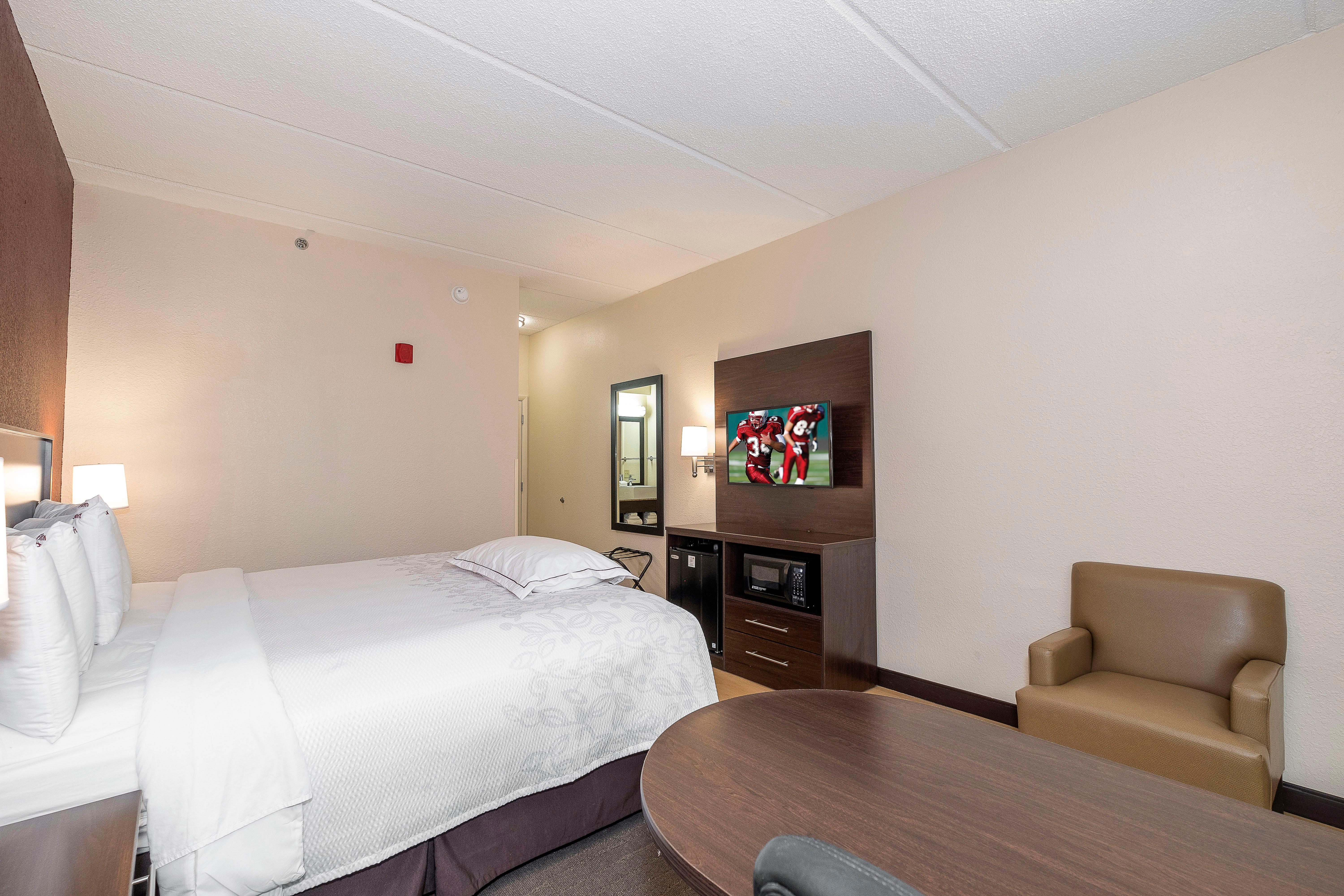 Red Roof Inn Plus+ Jacksonville - Southpoint Exterior foto