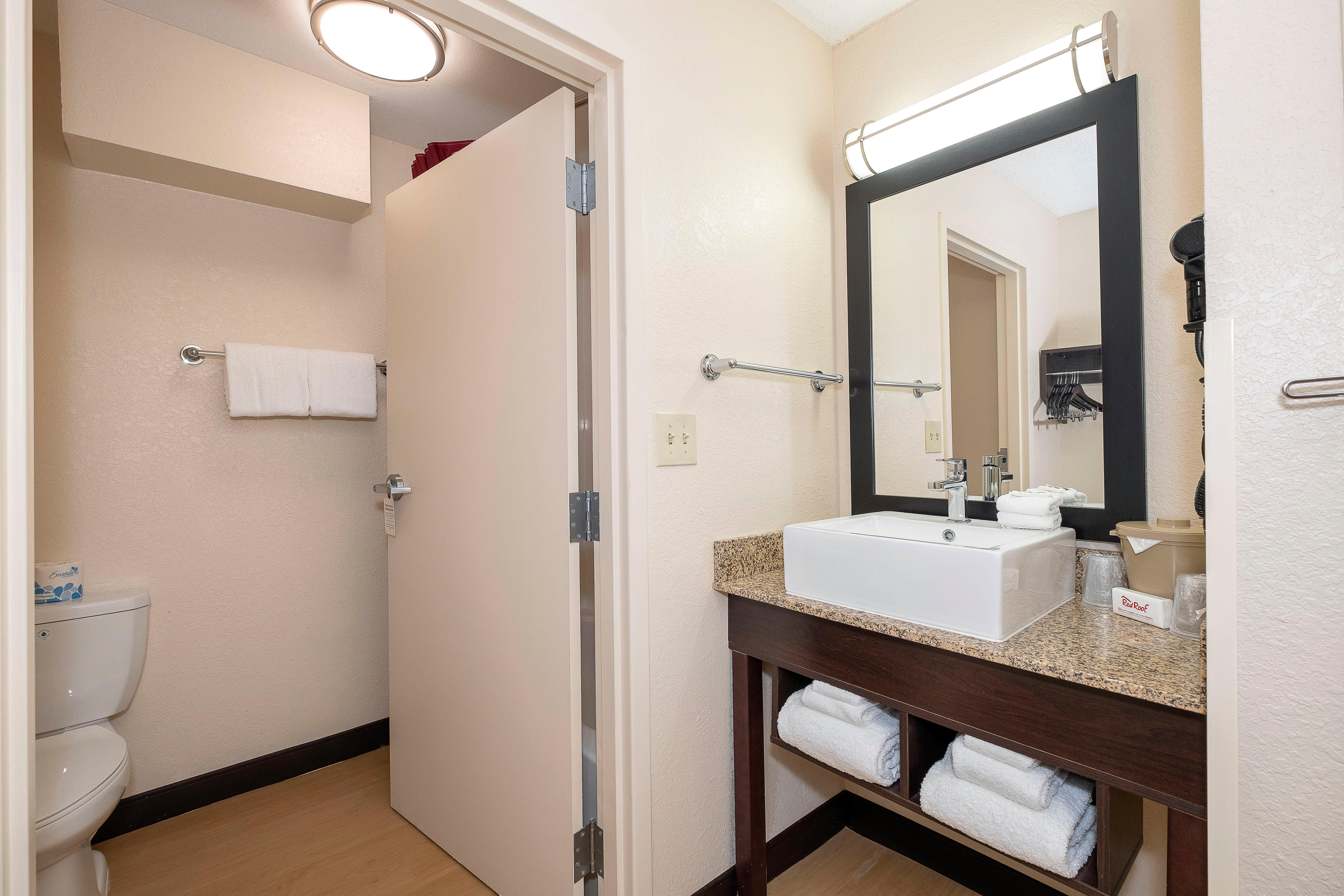 Red Roof Inn Plus+ Jacksonville - Southpoint Exterior foto