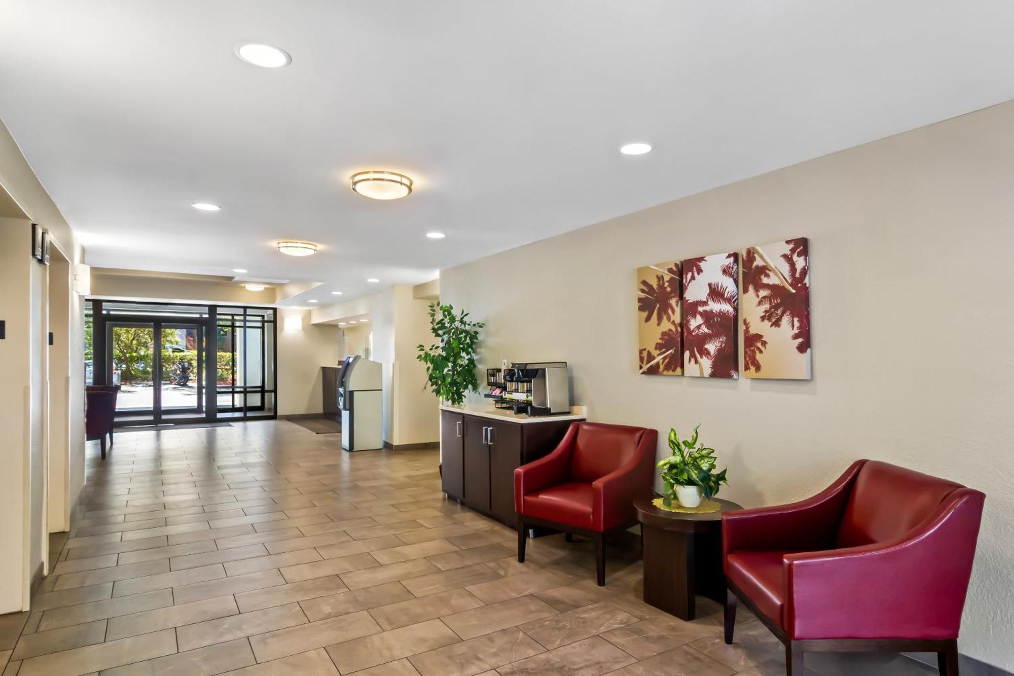 Red Roof Inn Plus+ Jacksonville - Southpoint Exterior foto